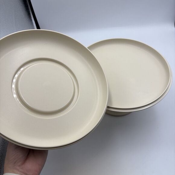 VTG Tupperware Mini Serve-It-All Tall Cake / Pedestal Server Almond Color - Picture 3 of 6
